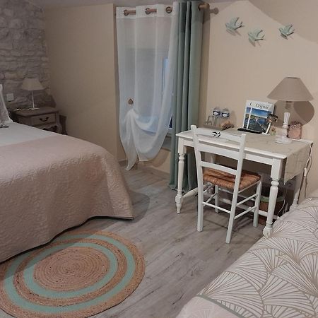 Bed and Breakfast La Douce Charentaise Mérignac Exterior foto